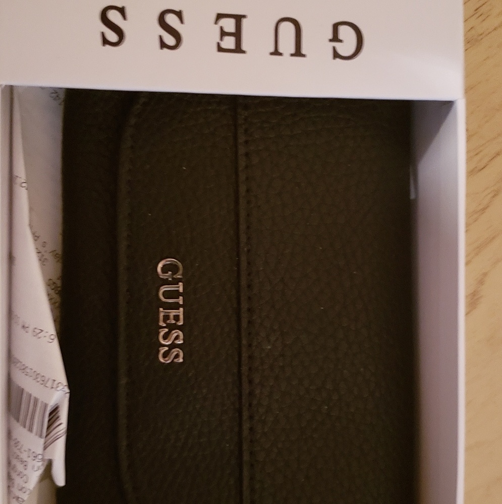 Black wallet